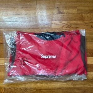 Supreme Red and Black Box Logo Medium Brand New